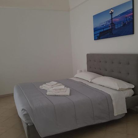 Di Fronzo Guest House A Триджано Екстер'єр фото