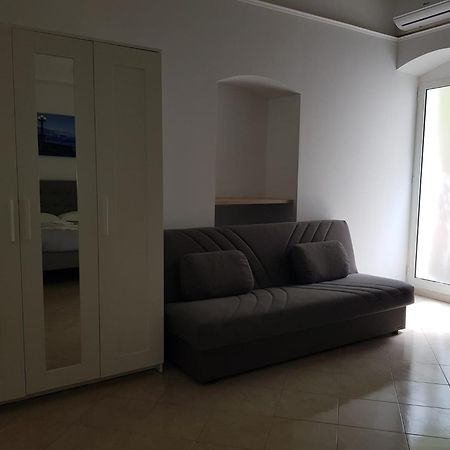 Di Fronzo Guest House A Триджано Екстер'єр фото